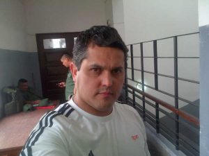 Danny Ramírez esperando decisión del Juez 2do de Ejecución, Ciro Chacón (Foto VAF)